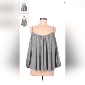 Bailey 44 cold shoulder top M